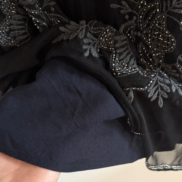 Abercrombie & Fitch Black Dress with Silver Detailing - Picture 4 of 6